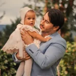 Tinute de botez cu pantaloni: cum sa arati elegant si confortabil